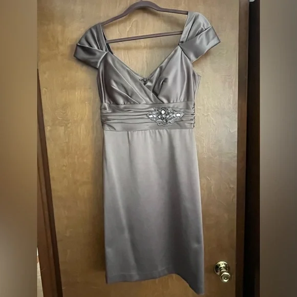 figure flattering formal dresses Modest Long Formal Dress with Long Sleeves Emerald Green / XLarge main image 0